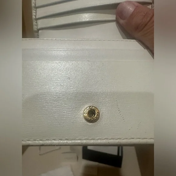 Gucci GG Marmont Sherry Leather Quilted BifoldWallet White